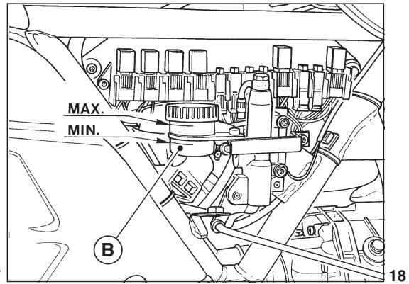 MOTO GUZZI CALIFORNIA TOURING - Fluid containers should only be unsealed immediately before they are about to be used. - 2