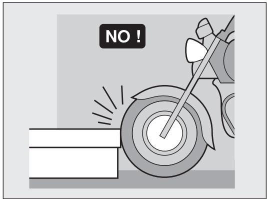 MOTO GUZZI CALIFORNIA TOURING - CONDUITE EN SECURITÉ - 9