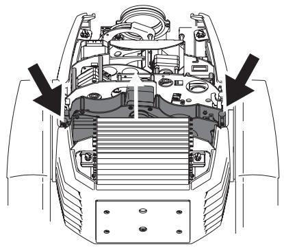 MARTIN MAC 700 PROFILE - Retrait du module de trichromie - 1