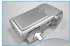 FERRANIA SD-V615 - Insérer ou enlever une carte mémoire - 1