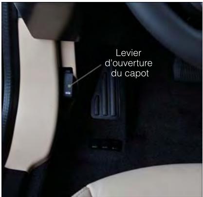 DODGE AVENGER - OUVERTURE DU CAPOT - 1