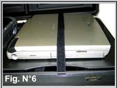 DICOTA DATADESK 90 - Deux possibilités de fixation de votre ordinateur portable s'offrent à vous: - 3