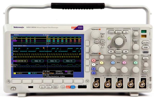TEKTRONIX DPO3032 - 1