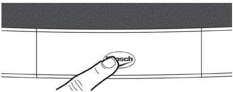 KLIPSCH ROOMGROOVE - Docking and Listening to an iPod - 1