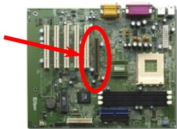 AOPEN AK33 - 4X AGP (port graphique acceléré) - 2