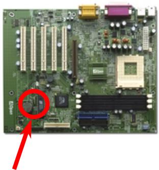 AOPEN AK33 - JP14 Effacement CMOS - 1