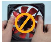 ENERMAX MAGMA - Nettoyer le ventilateur : - 2