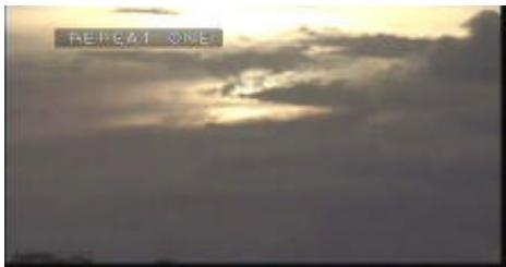 VIETA DVD-4 - Presione el botón REPEAT - 2