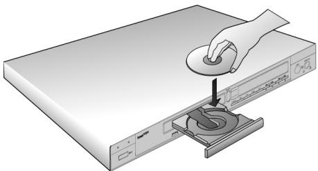VIETA DVD-4 - Cargue el disco seleccionado en la bandeja con el logo impreso hacía arriba - 1