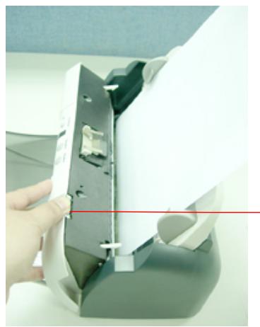 AVISION AV122B - Bourrage de papier dans l'adf - 1