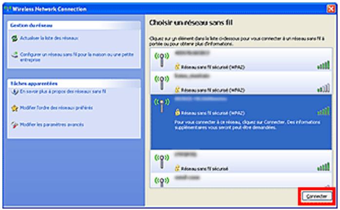 CANON MG 6852 - Cliquez avec le bouton droit de la souris sur l'icone de Connexion réseau sans fil dans la zone de notifications de la barre des tâches sur l'ordinateur, puis Sélectionnez Afficher les réseaux sans fil disponibles. - 2