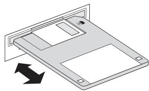 MAXDATA ULTRA SMALL DESKTOP - Le lecteur de disquettes - 1