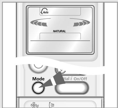 SAMSUNG MH19AP2X/SER - Insérer les piles dans la télécommande - 4