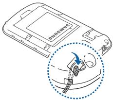 SAMSUNG CHAT 335 GRIS GT-S3350 - Attacher une dragonne (en option) - 1