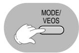 SAMSUNG MCD-CM150 - Maintenez le touche MODE/VEOS enfoncé. - 1