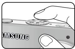 SAMSUNG EC-L201 - How to take a picture - 1