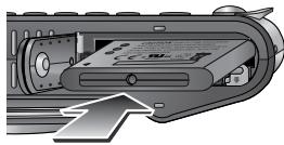 SAMSUNG NV10 - Connexion à une Source d'Alimentation - 1
