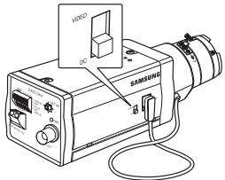SAMSUNG SCC-B2015P - Configuración del conmutador de selección de lente ALC - 1
