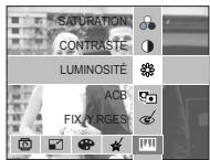 SAMSUNG NV24 HD SILVER - Commande de la luminosité - 1