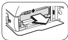 SAMSUNG VLUU WB650 - Insertion de la batterie et de la carte mémoire - 2