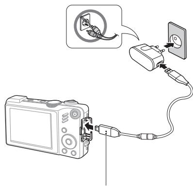 SAMSUNG VLUU WB650 - 山 - 1