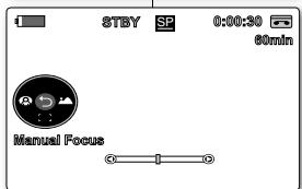SAMSUNG VP-D382 - Setting the Focus - 2