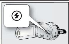 SAMSUNG HMX-20C - Appuyez sur la touche Flash (⚡). - 1