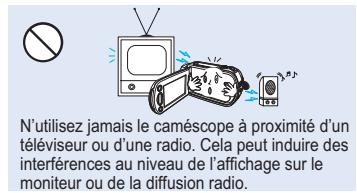 SAMSUNG HMX-H104BP - ATTENTION - 24