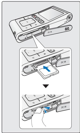 SAMSUNG HMX-U10SP - Ejection d'une carte mémoire - 3
