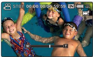 SAMSUNG SC-MX20H - To zoom out - 4