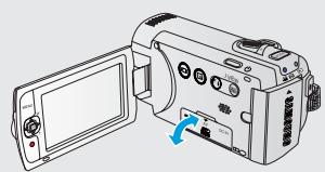 SAMSUNG SMX-F40SP - Utilisation d'une carte mémoire (non fournie) - 2