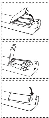 SAMSUNG LE-52F96BD - Insertion des piles dans la télécommande - 1