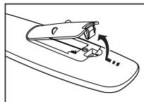 SAMSUNG LE32A450 - Batterien in die Fernbedienung einsetzen - 1