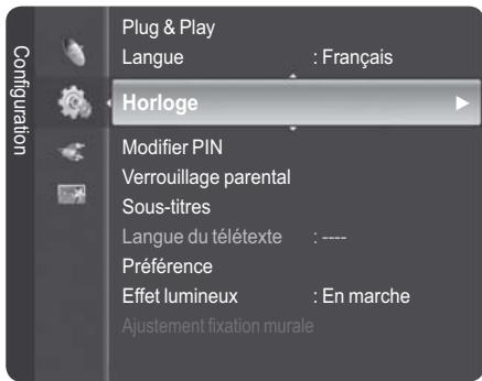 Plug & Play Langue : Français Horloge Modifier PIN Verrouillage parental Sous-titres Langue du télétexte : ---- Préférence Effet lumineux : En marche Ajustement fixation murale