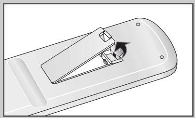 SAMSUNG UW-17J11VD - Insertion des piles dans la télécommande - 1