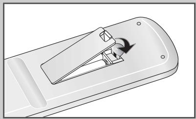 SAMSUNG UW-17J11VD - Insertion des piles dans la télécommande - 3