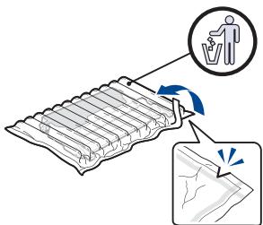 SAMSUNG CLP-310 - Remplacement de la cartouche de toner - 4