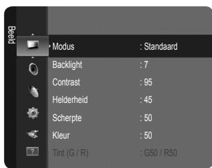 Backlight : 7 Contrast : 95 Helderheid : 45 Scherpte : 50 Kleur : 50 Tint (G / R) : G50 / R50 Geavanceerde instellingen Afbeeldingsopties Beeld resetten