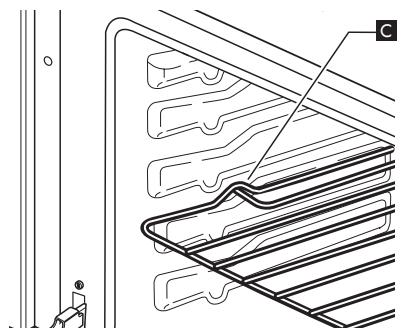WHIRLPOOL OV B32 S - Inserting wire shelves and other accessories in the oven - 3