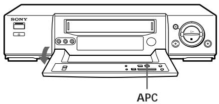 SONY SLV-X842 - Adjusting the tracking - 2