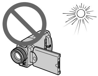 SONY DCR-IP45E - Lens and LCD screen/finder - 2