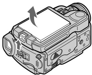 SONY DCR-IP45E - UcTaHOBka 6aTapeHoro 6Joka - 1