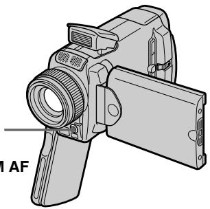 SONY DCR-IP45E - -ФункцИHOLEGRAM AF - 1