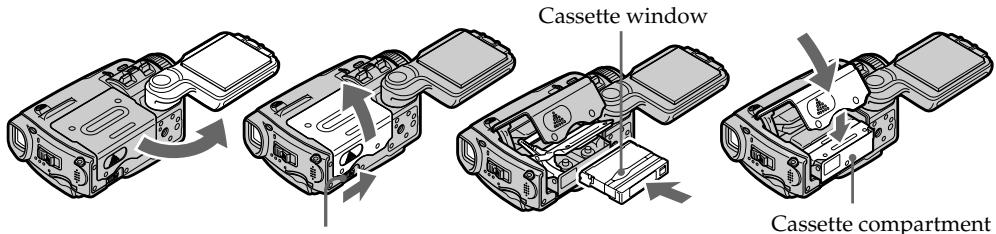 SONY DCR-IP45E - Inserting a cassette (p. 35) - 2