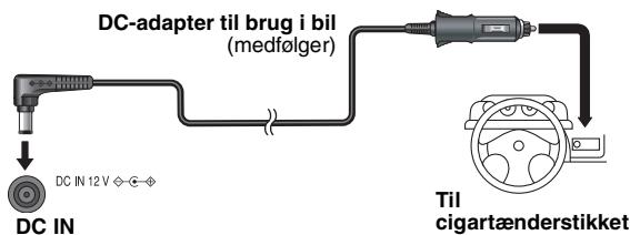 PANASONIC DVD-LS84 - Tilslutning af den medfølgende bil DC adapter - 1