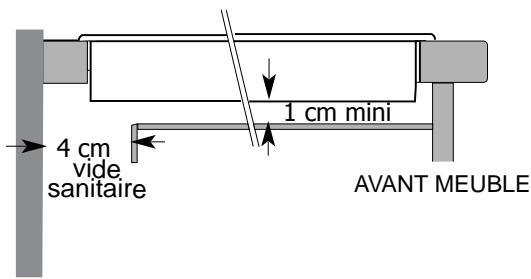 BRANDT TV324BT1 - Au dessus d'un four - 1