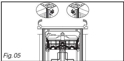 BRANDT DFH612C - Joint d'encastrement - 1