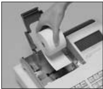 CASIO SE-S300 - Pour installer le rouleau de papier des tickets de caisse - 3