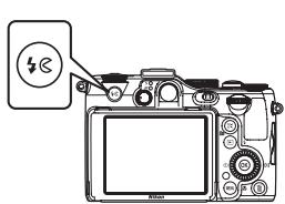 NIKON COOLPIX P7100 - Ouverture et fermeture du flash - 1