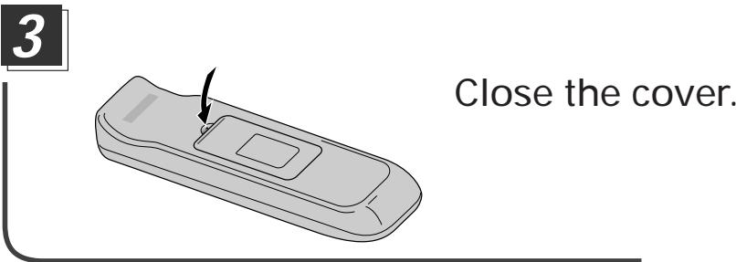 PIONEER DVL-V888 - Inserting batteries into the remote control - 3